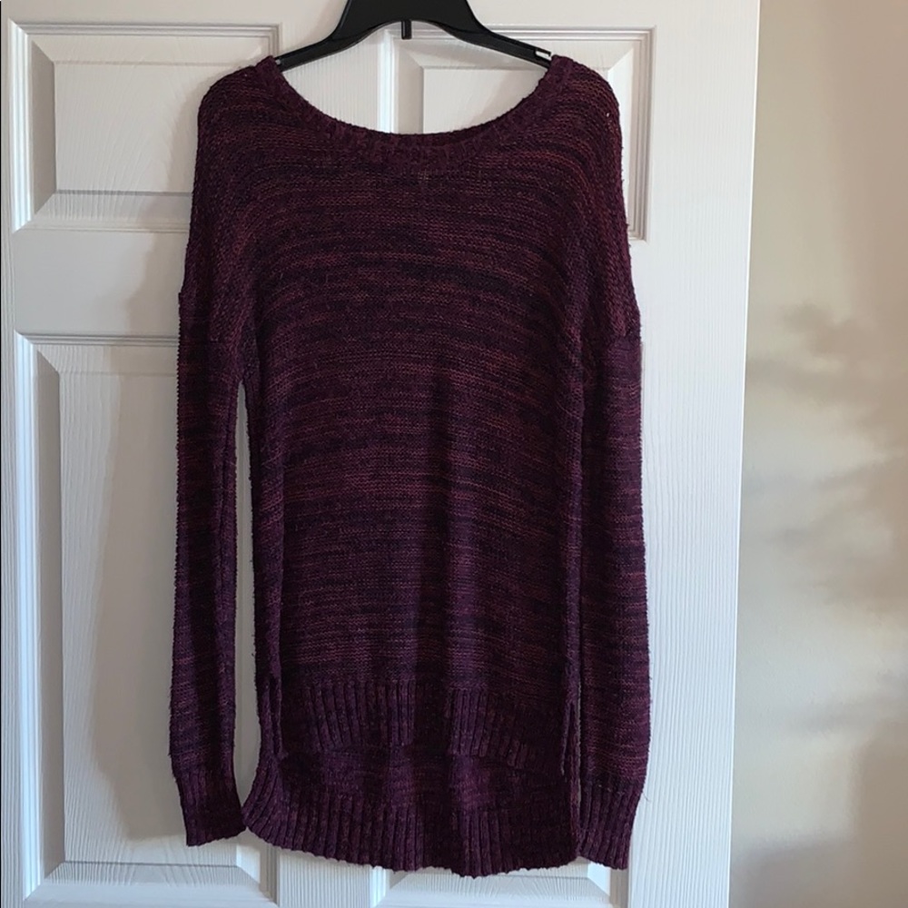 Burgundy oversized sweatshirt